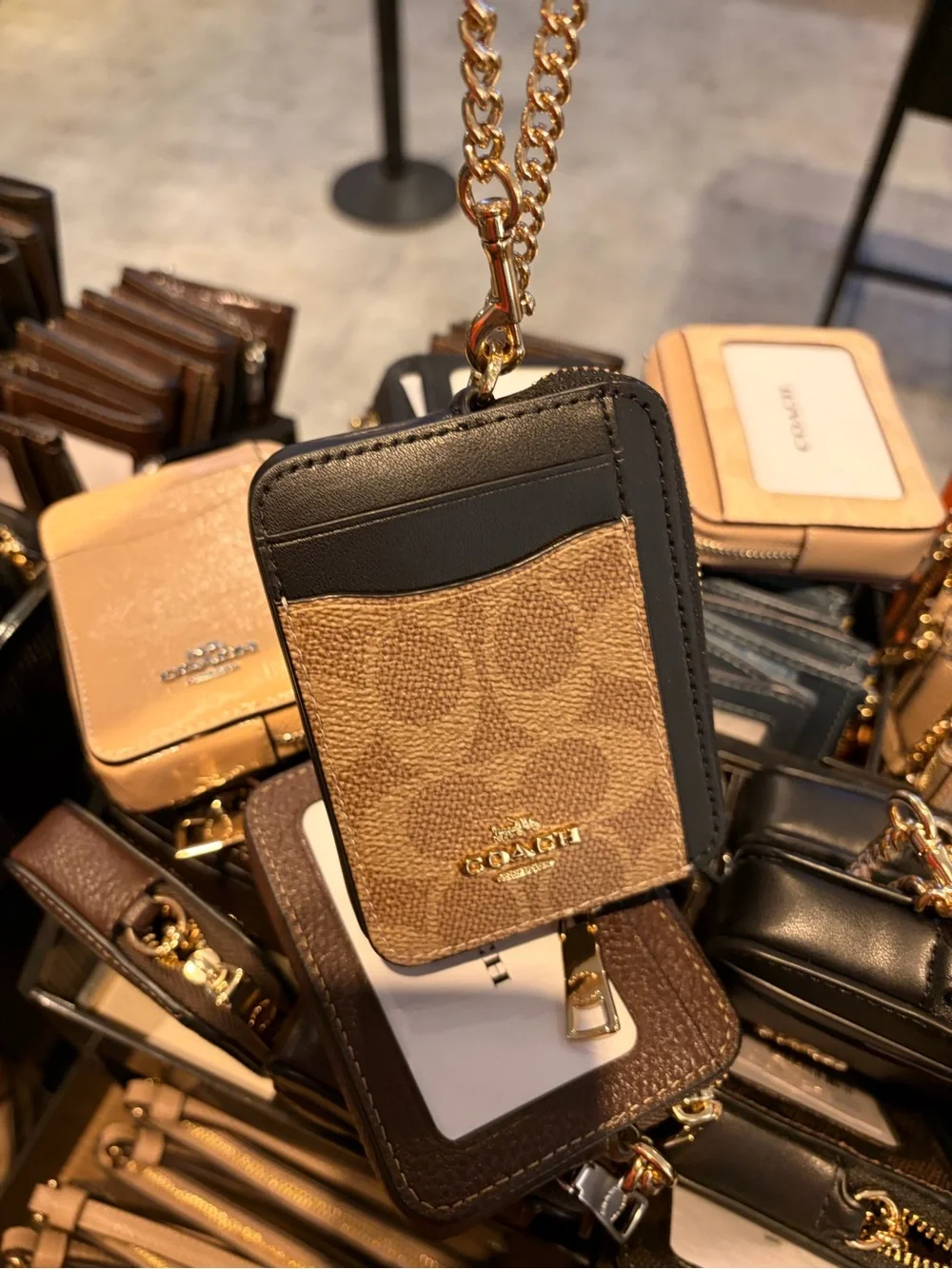 Coach Leather Zip chain card coin Wallets - with chain and card slots new